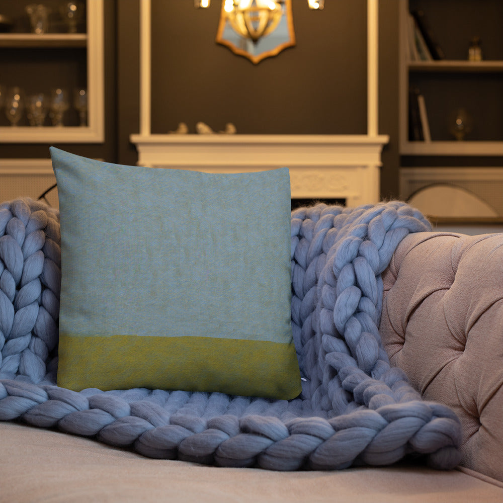 Meadown Premium Pillow